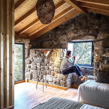 Agritourism By Douro River With Swimming Pool And Animals Vakantiehuis Souselo