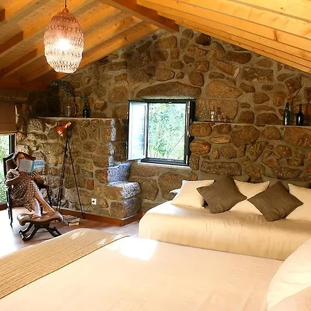 Agritourism By Douro River With Swimming Pool And Animals Vakantiehuis *