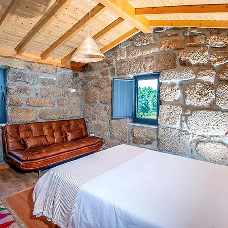 Agritourism By Douro River With Swimming Pool And Animals * Souselo