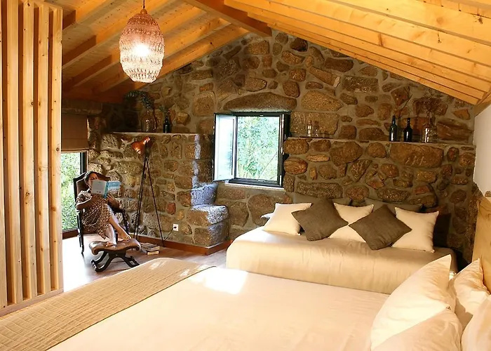 Agritourism By Douro River With Swimming Pool And Animals 度假居 *